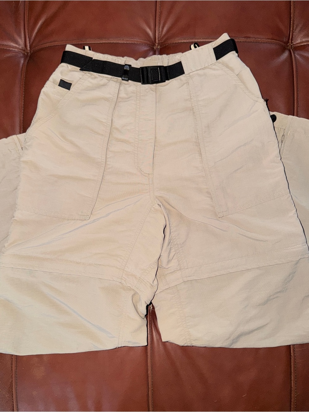Women’s The North Face Vintage Convertible Pants/Shorts with Belt